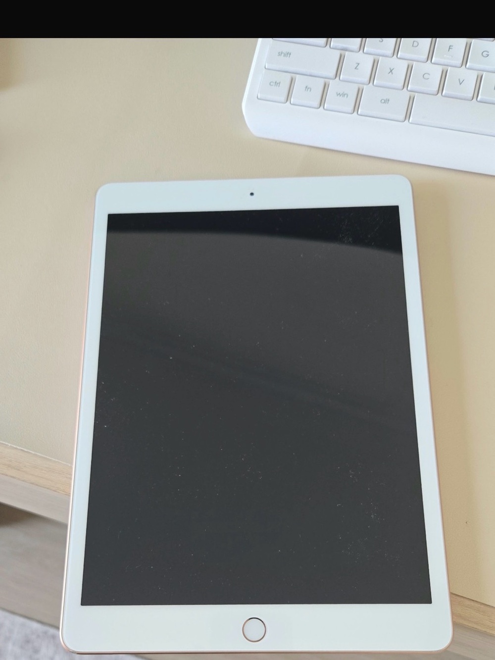 Apple iPad 7th Generation - 32 GB - 10.2” , 2019